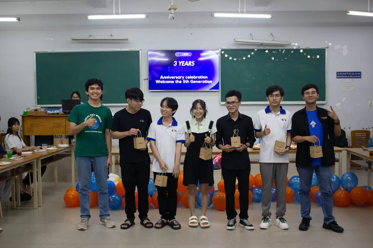 Memory recap | Chào đón thành viên mới &amp; kỷ niệm 3 năm thành lập (11)