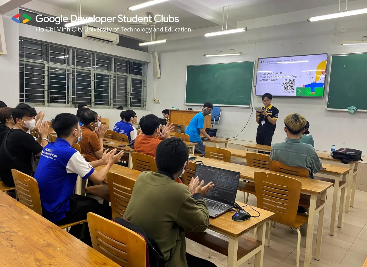 Recap | Kick off – Cuộc thi học thuật "Sinh viên với an toàn thông tin" HCMUTE (HCMUTE_CTF) (6)
