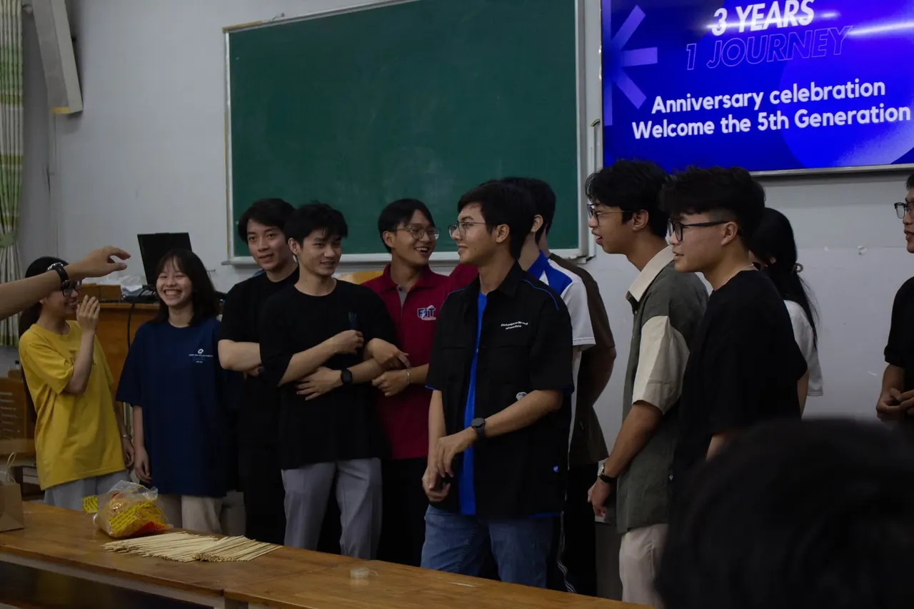 Memory recap | Chào đón thành viên mới &amp; kỷ niệm 3 năm thành lập (26)