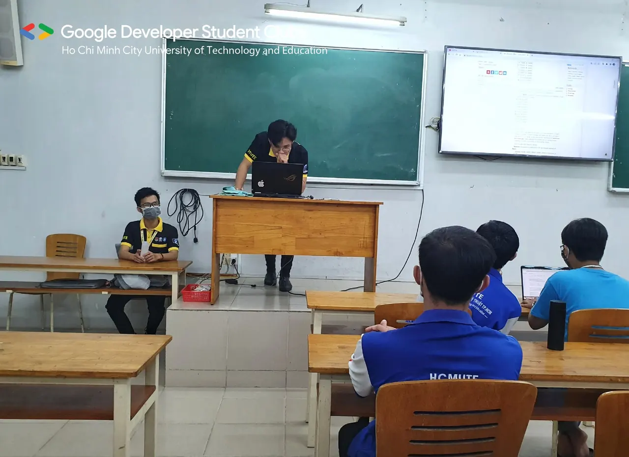 Recap | Kick off – Cuộc thi học thuật "Sinh viên với an toàn thông tin" HCMUTE (HCMUTE_CTF) (5)